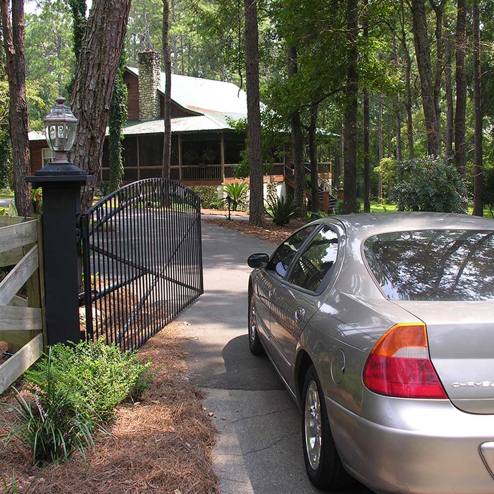 90 dərəcə açılan darvazalar