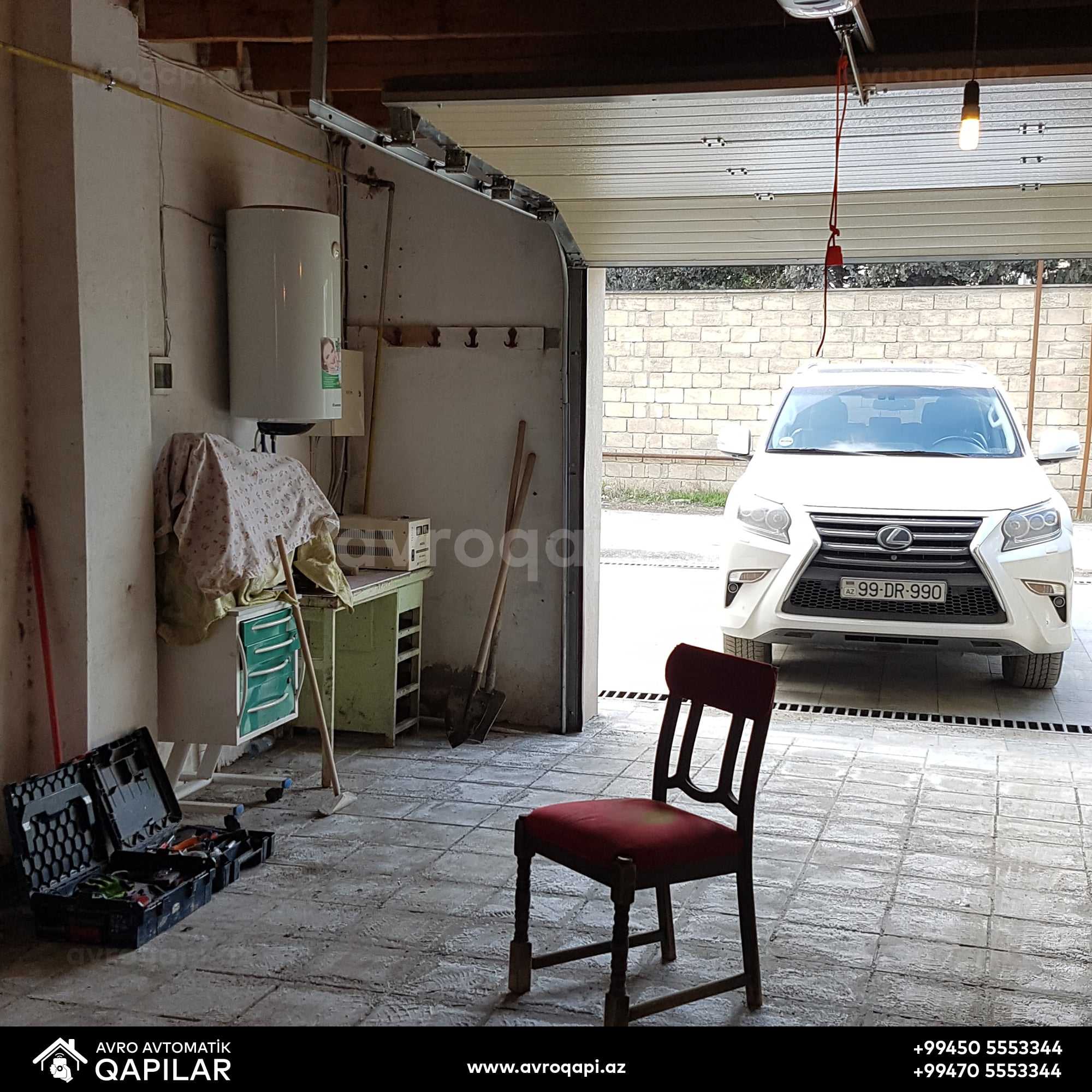 Seksiyonel Qaraj qapısı ( Corat )